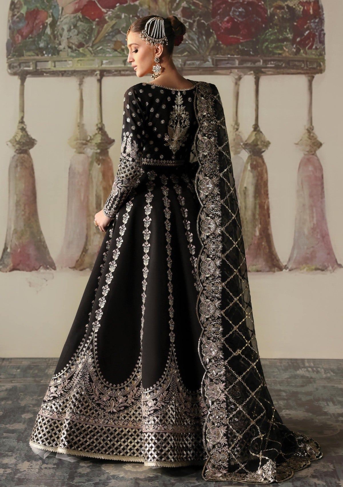 Luxury unstitched Black 010W