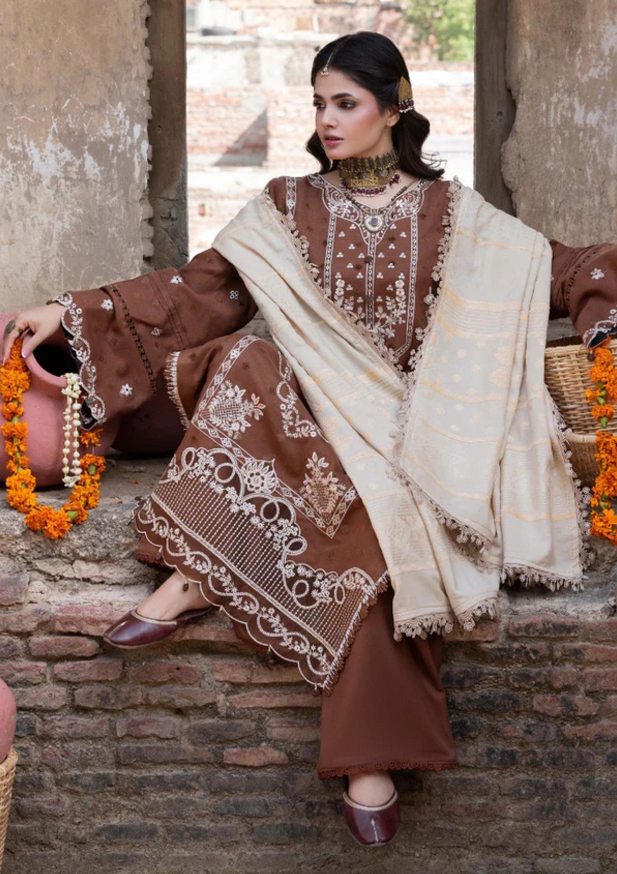 Winter wool Luxury’s embroidered 3pcs 004