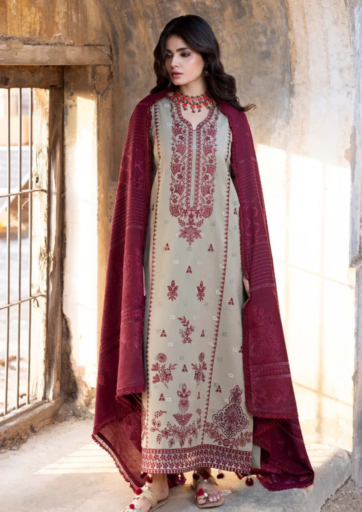 Winter wool Luxury’s embroidered 3pcs 002