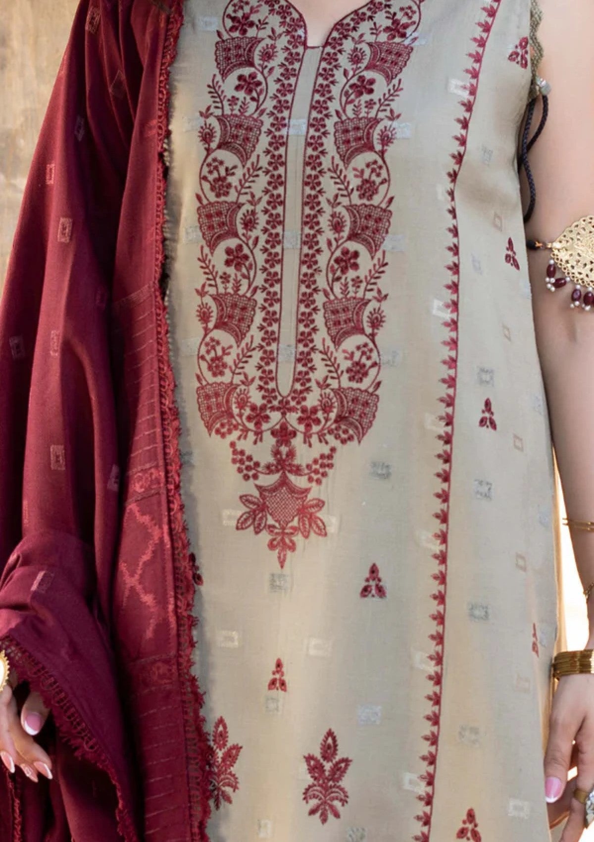 Winter wool Luxury’s embroidered 3pcs 002