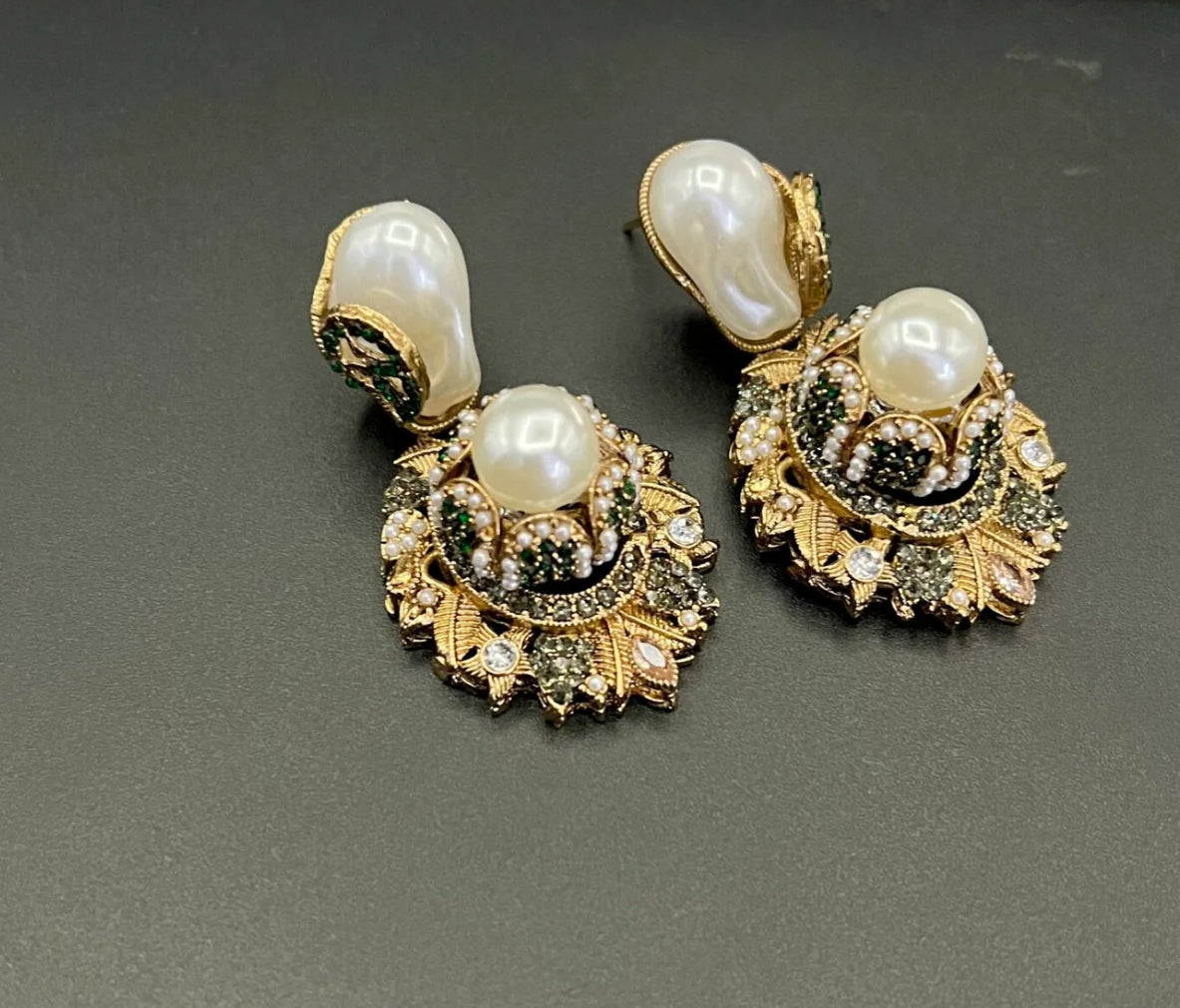 Designer Earrings MOP - LadiesKurtasuae 