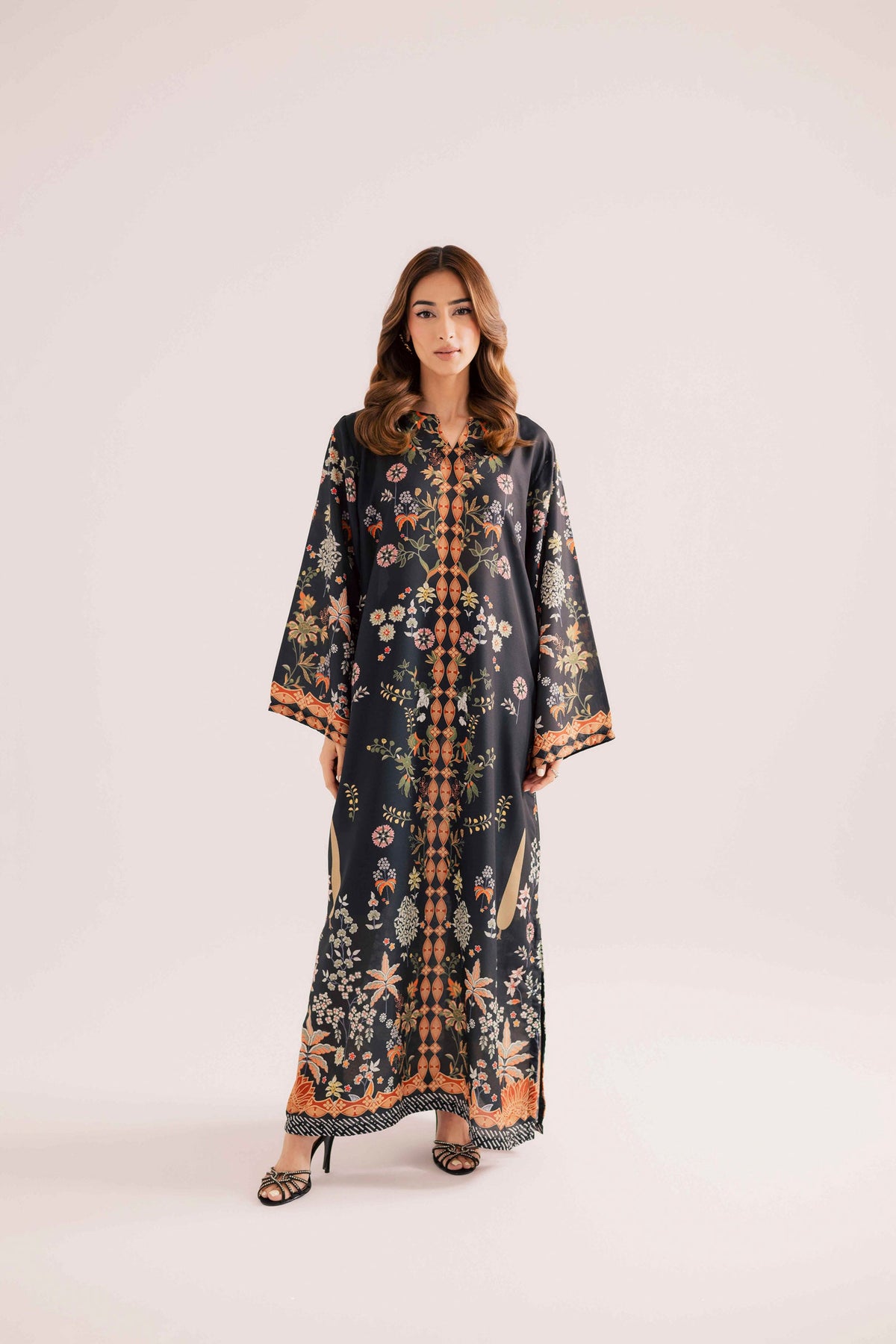 Printed kaftan stitched purple black