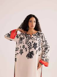 Printed kaftan stitched